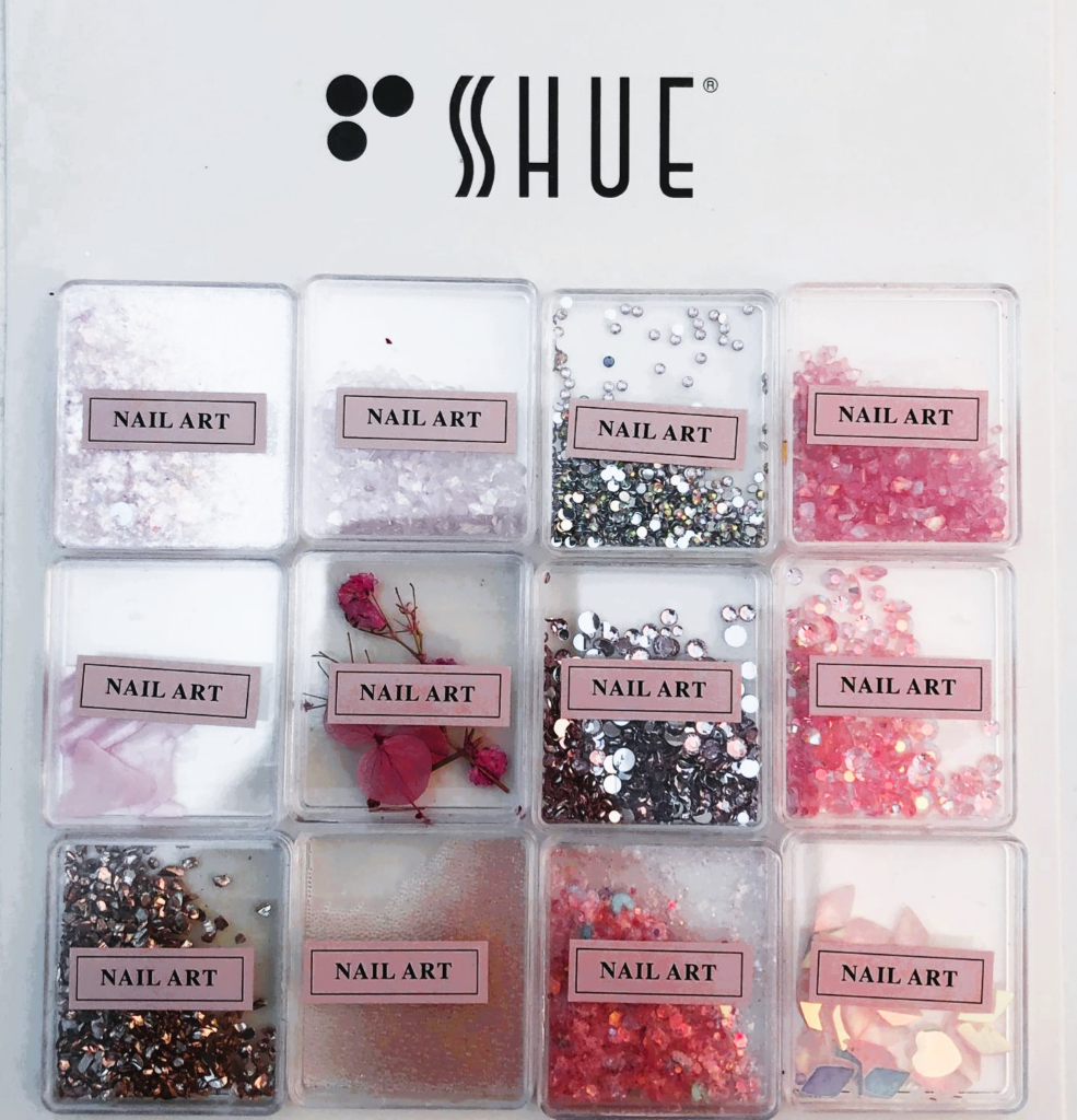 SHUE - 12 MINI BOX NAIL CHARM DECORATIONS/PINK