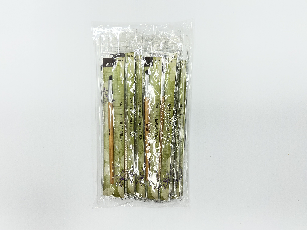 SH5010 SHUE BAMBOO ANGLED DEFINER BRUSH