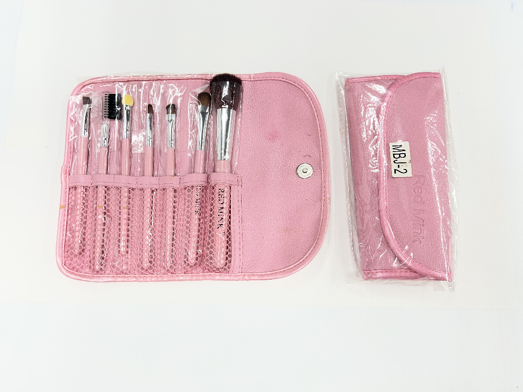 REDMINK 7PC BRUSH SET WITH PINK POUCH